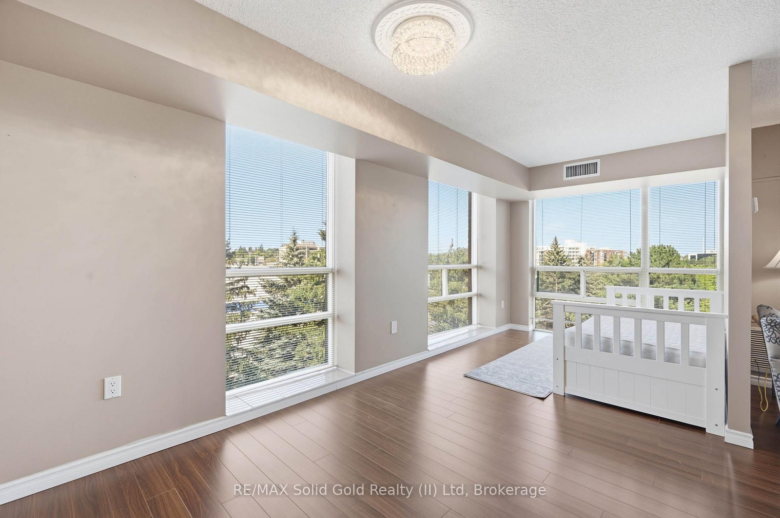 55 Blue Springs Drive • #611 • Waterloo, ON photo 18