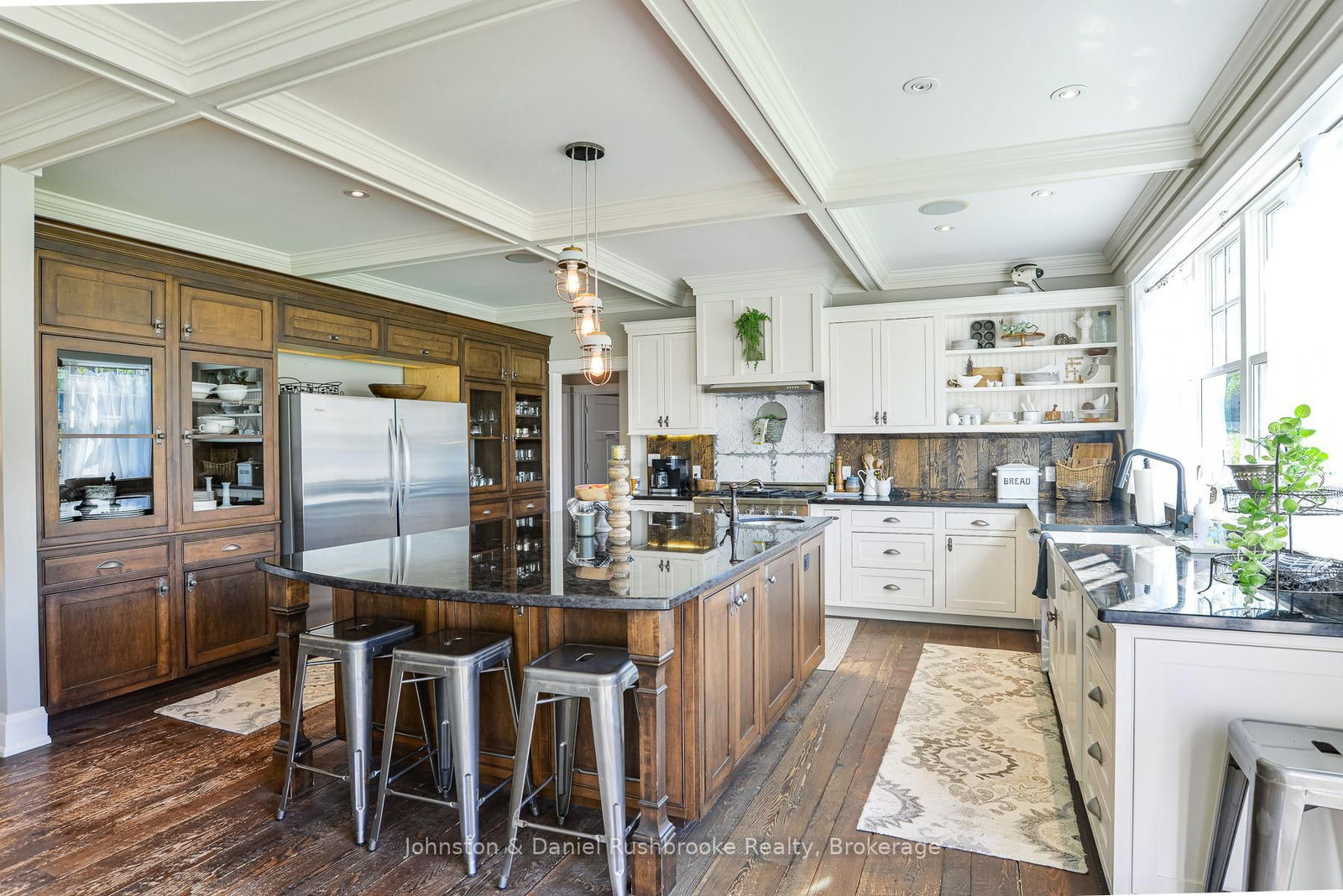 1422 Muskoka Rd 118 Road W • Bracebridge, ON photo 14