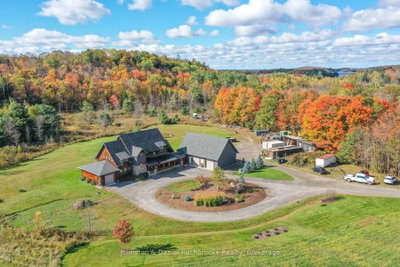 1422 Muskoka Rd 118 Road W • Bracebridge, ON photo 6