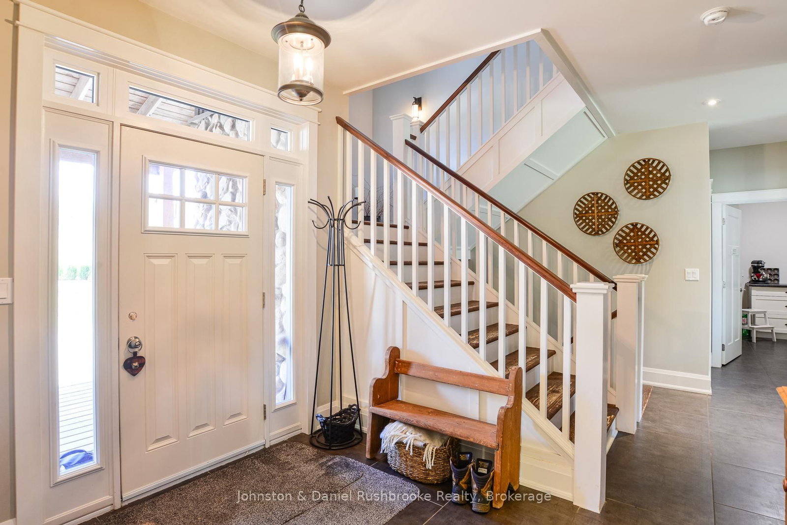 1422 Muskoka Rd 118 Road W • Bracebridge, ON photo 9