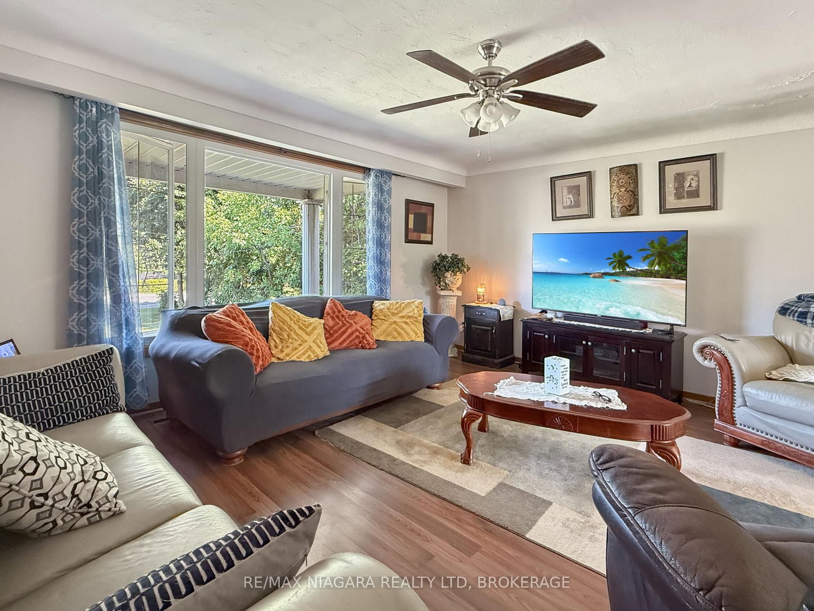 318 Albany Street • Fort Erie, ON photo 5