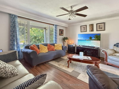 318 Albany Street • Fort Erie, ON photo 5