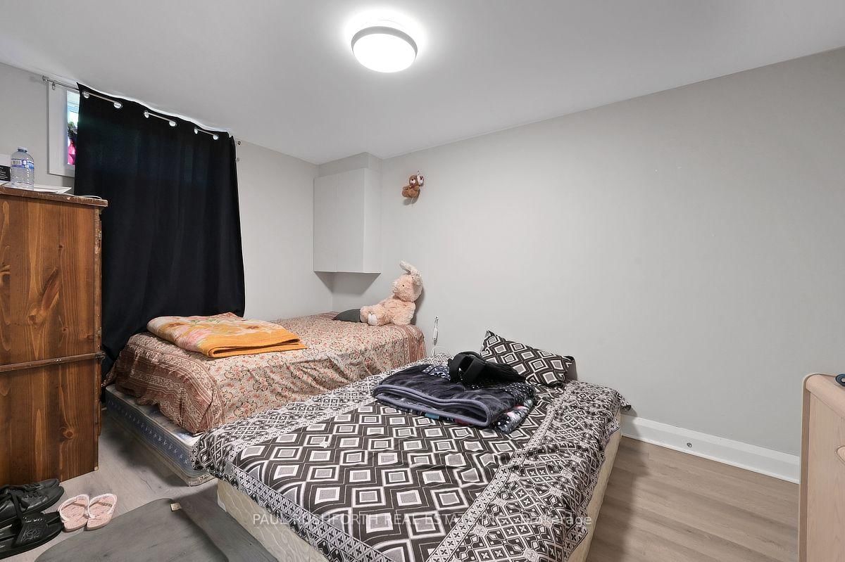 1300 Field Street • Ottawa, ON photo 23