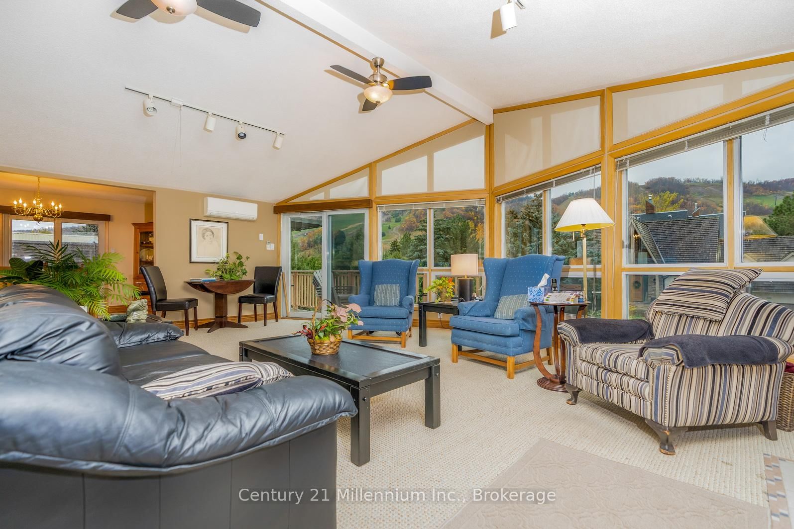 130 Pioneer Lane • Blue Mountains, ON photo 5