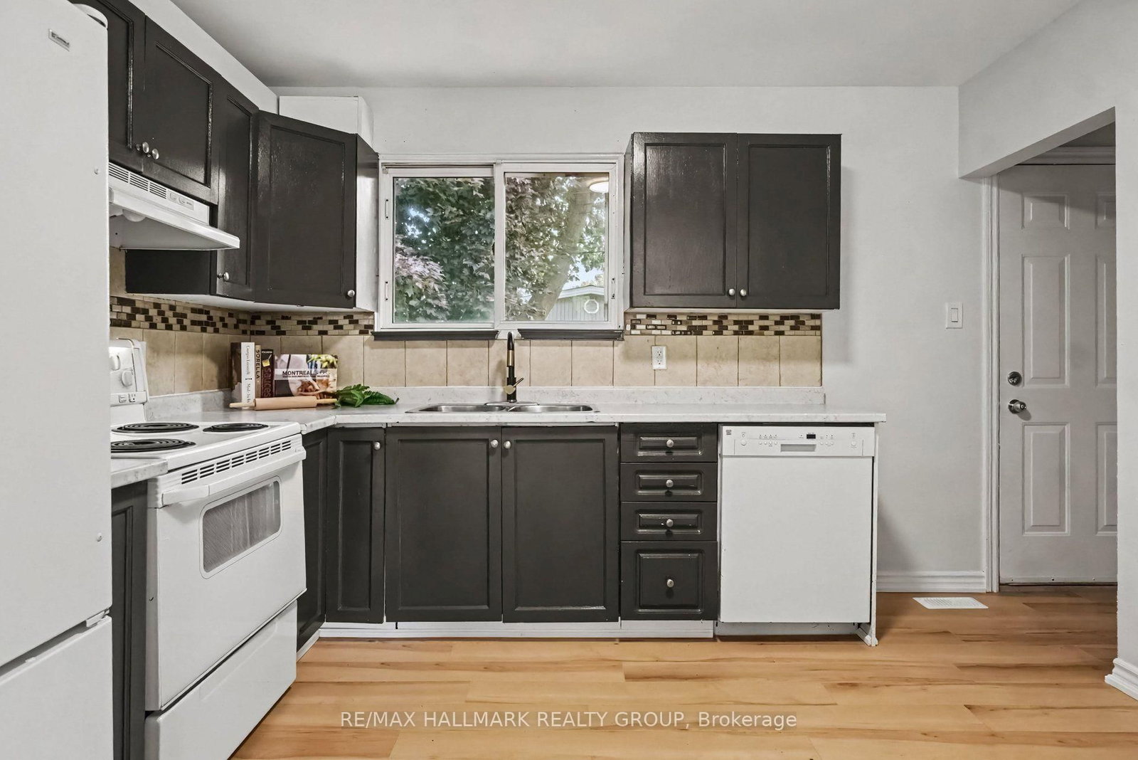 1369 Duford Drive • Ottawa, ON photo 14