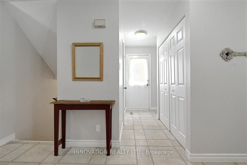 111 Beechfern Dr photo 5