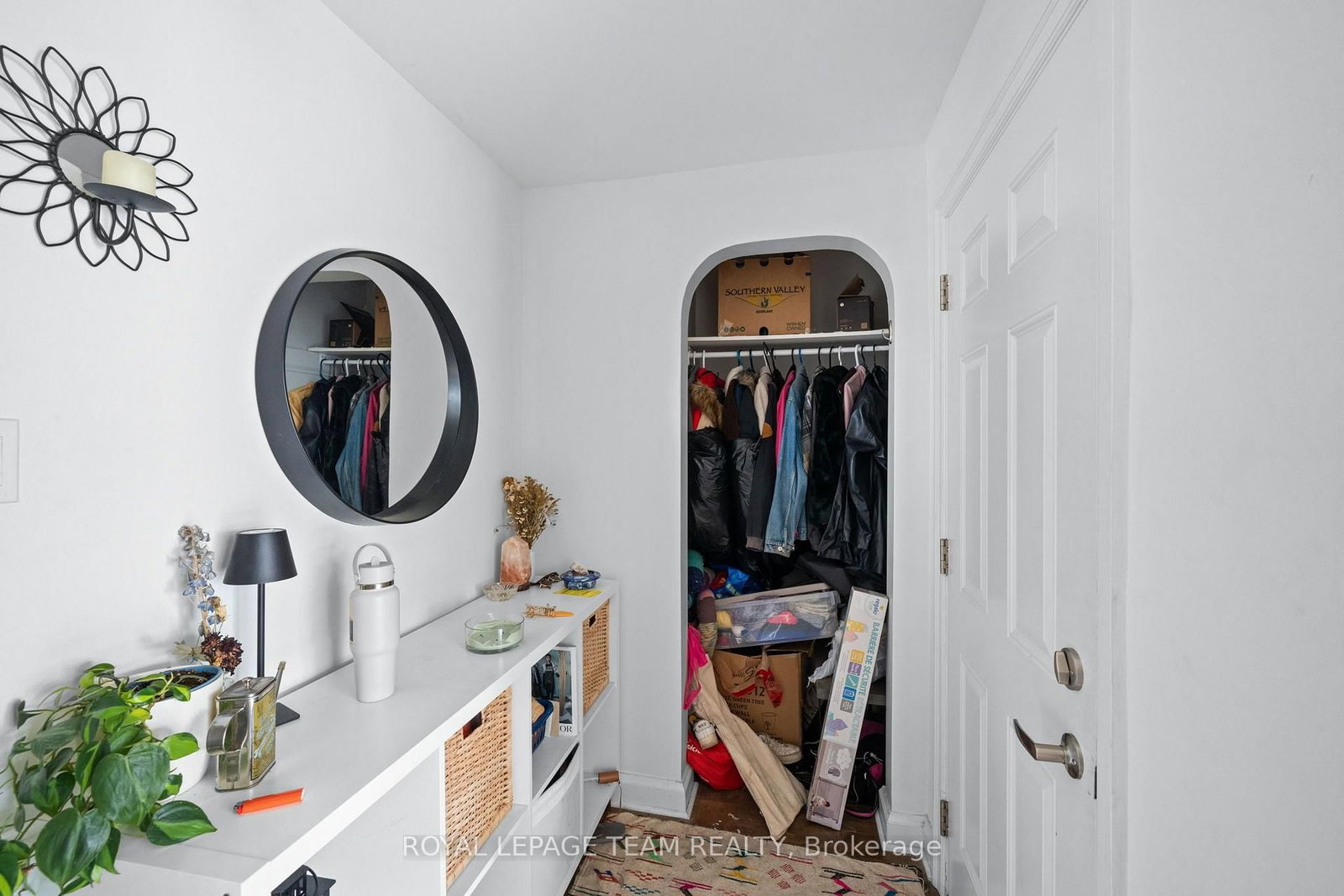 331 Flora Street • Ottawa, ON photo 5