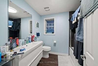 331 Flora Street • Ottawa, ON photo 6