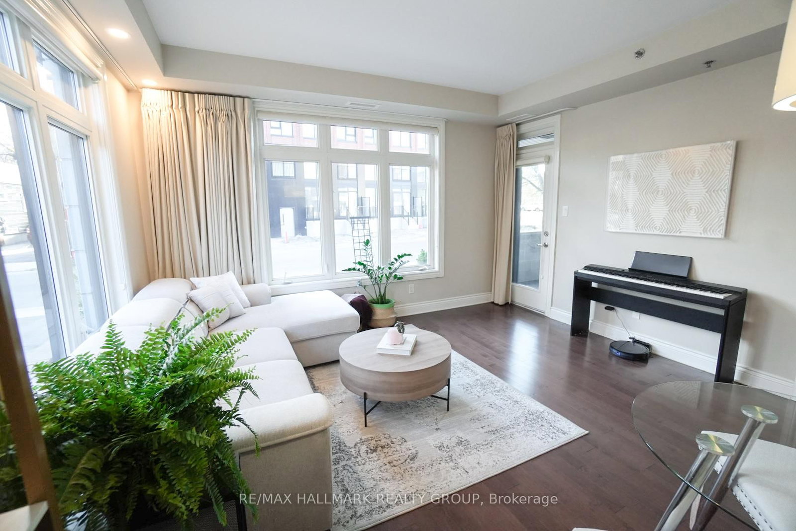 323 Winona Avenue • #108 • Ottawa, ON photo 6