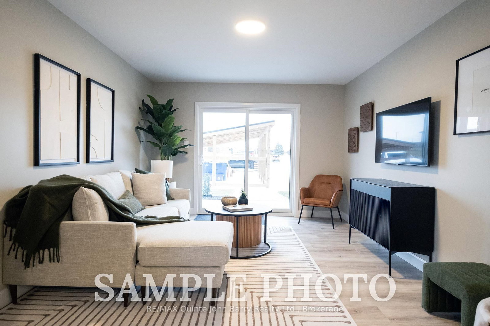 206-10 Hillside Meadow Drive • Quinte West, ON photo 8