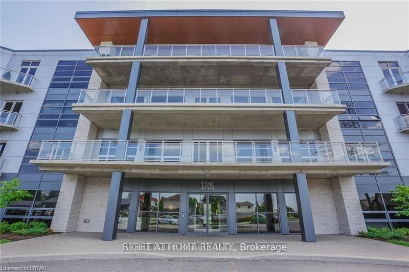 400 - 1705 Fiddlehead Place