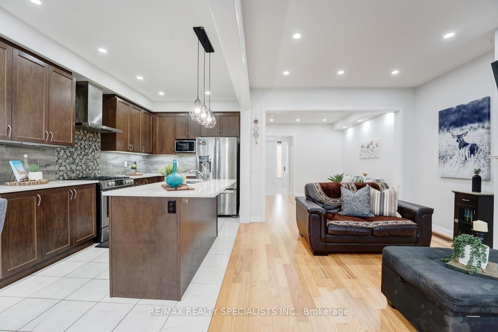 908 Sobeski Avenue • Woodstock, ON photo 17