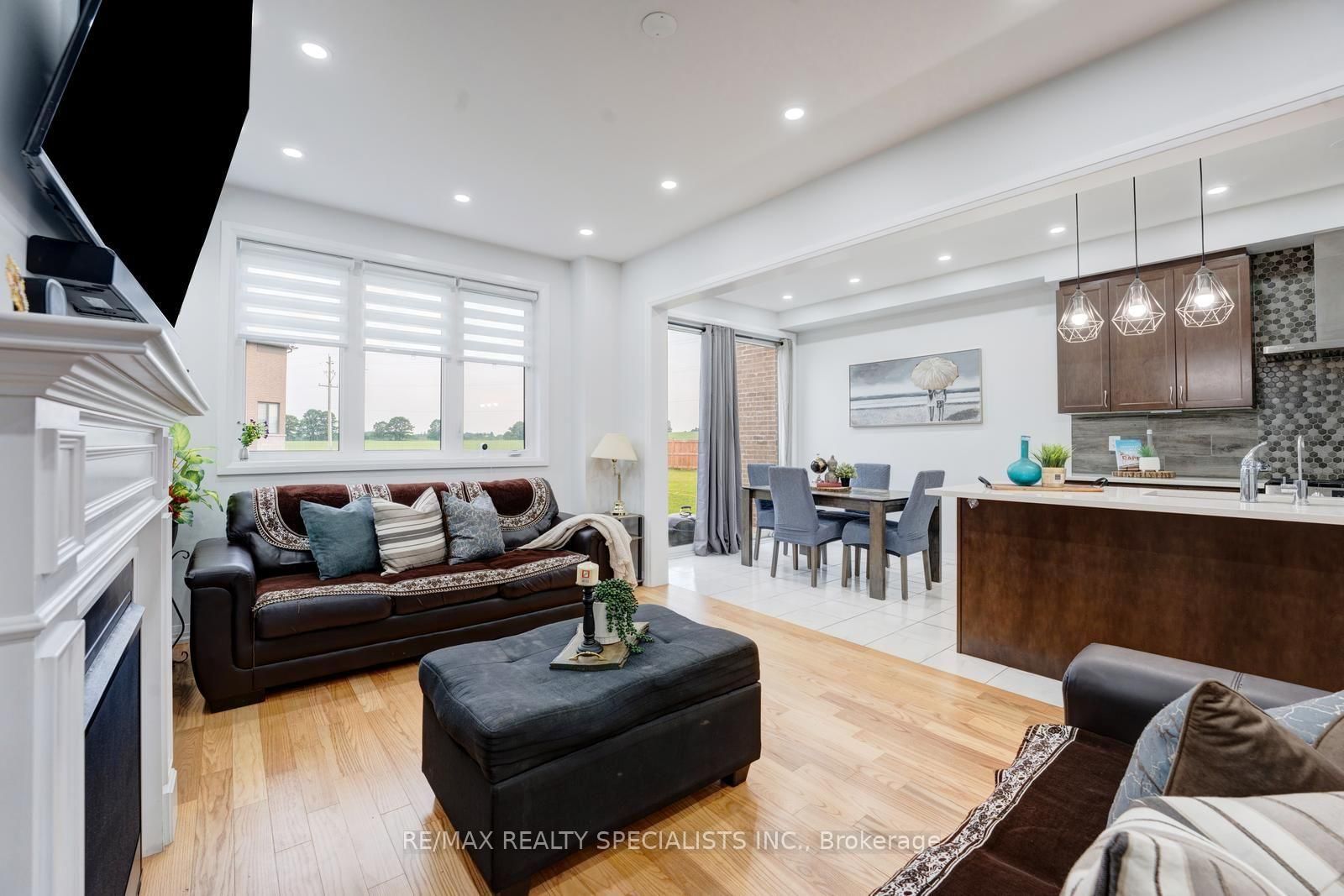 908 Sobeski Avenue • Woodstock, ON photo 25