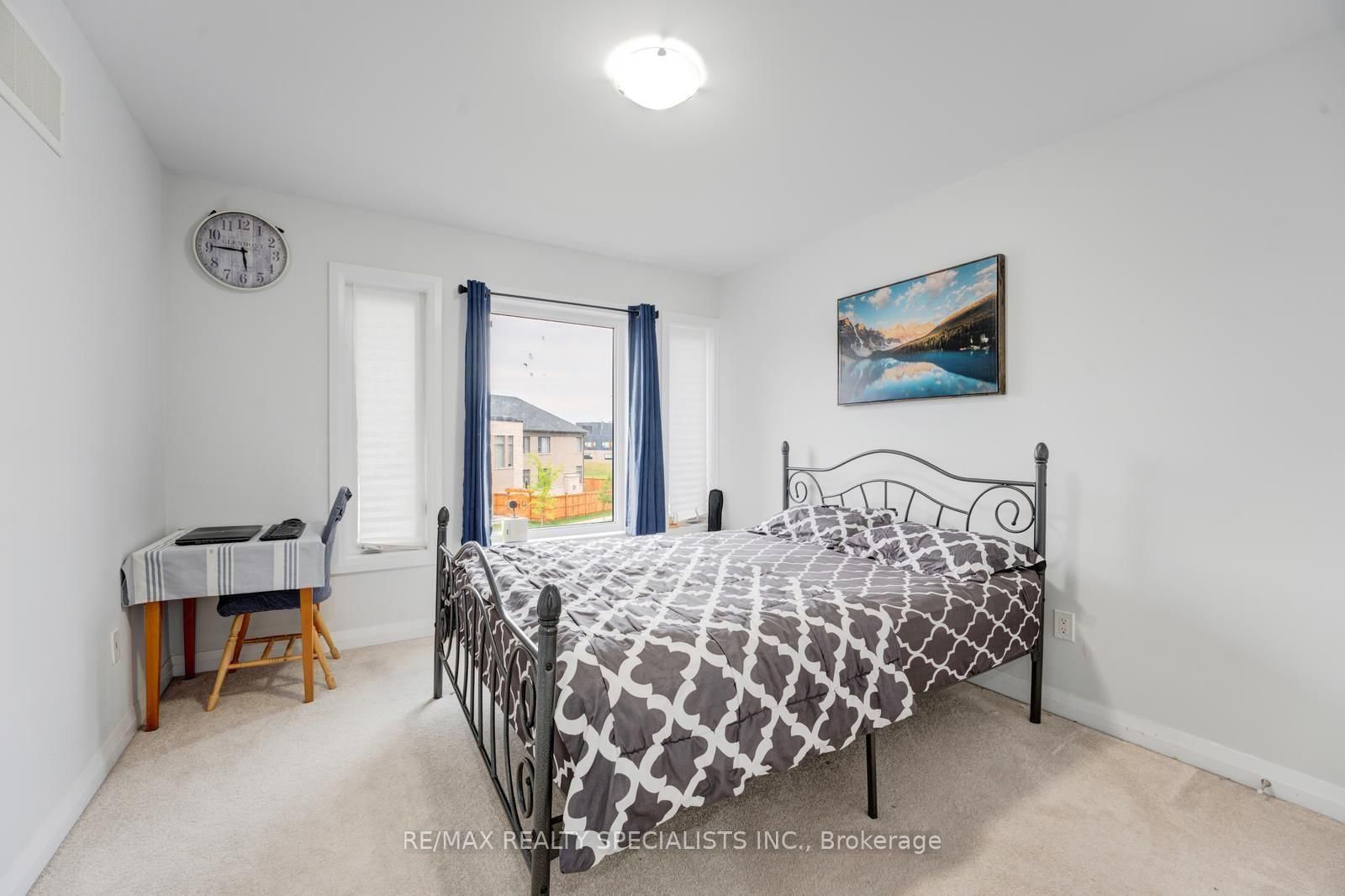 908 Sobeski Avenue • Woodstock, ON photo 32
