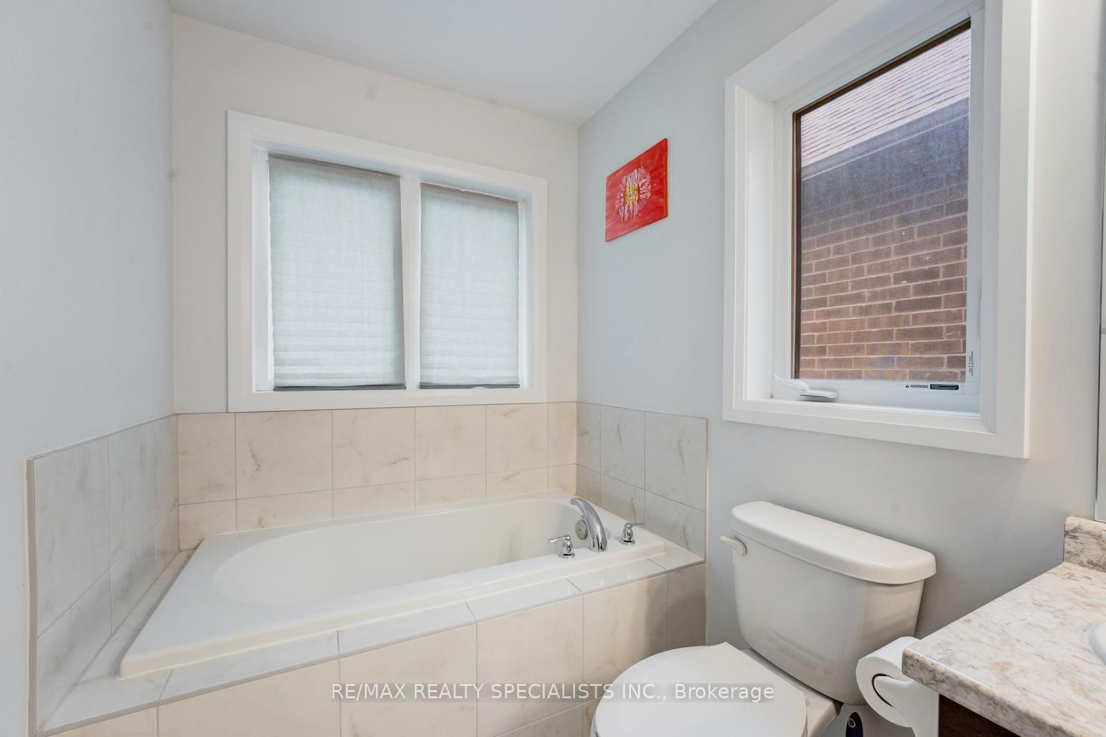 908 Sobeski Avenue • Woodstock, ON photo 43