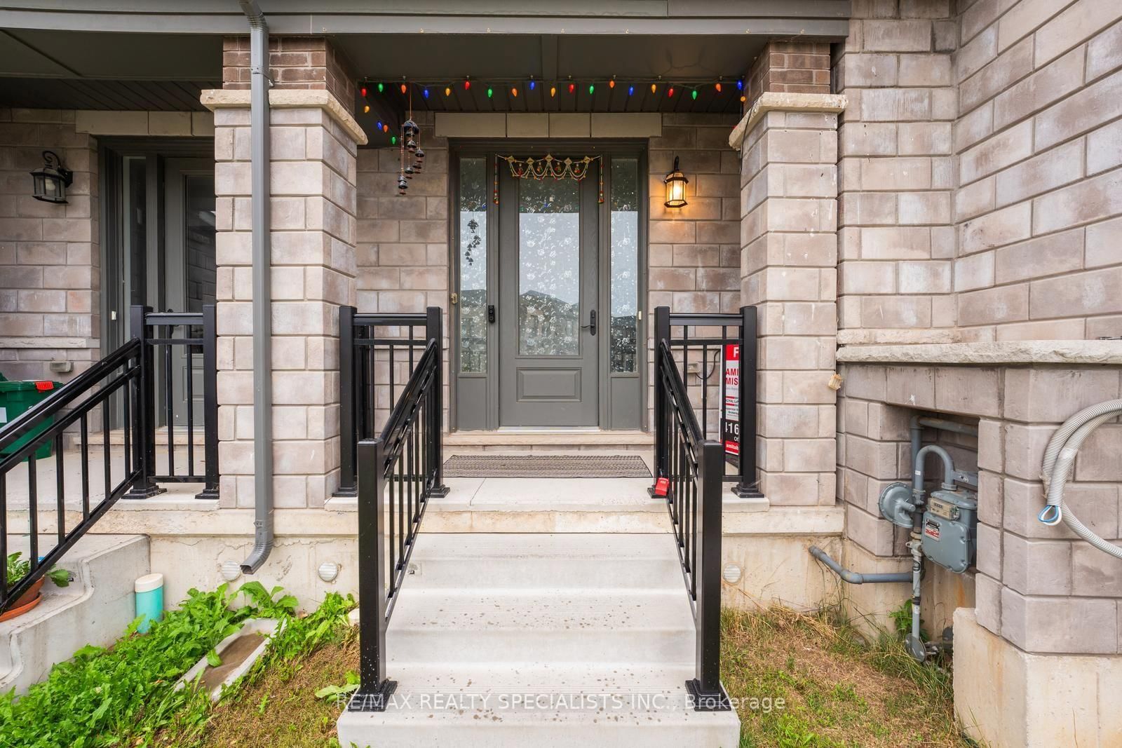908 Sobeski Avenue • Woodstock, ON photo 6