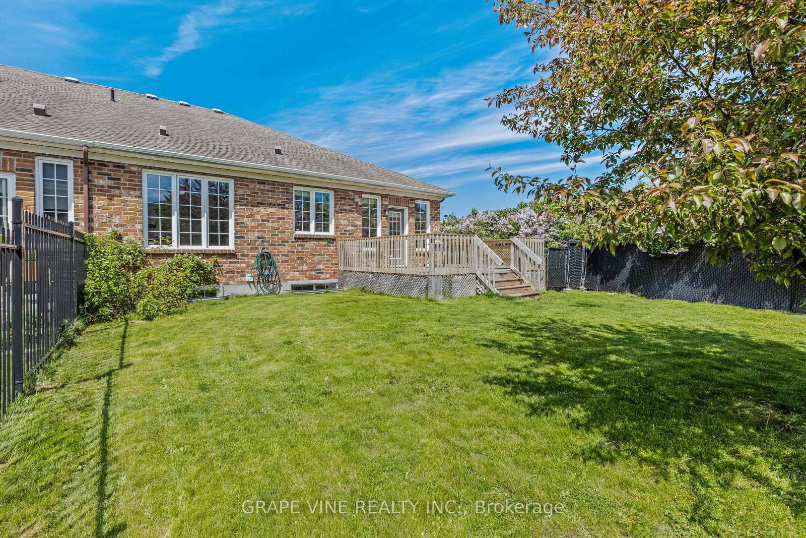 201 Ramelton Private • Ottawa, ON photo 40