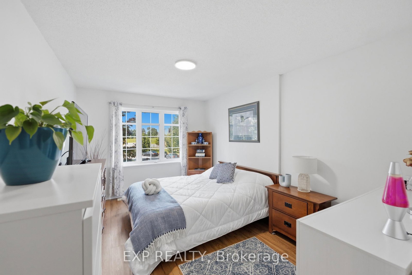184 Berrigan Drive • Ottawa, ON photo 20