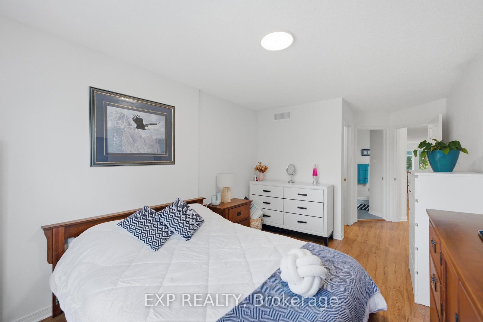184 Berrigan Drive • Ottawa, ON photo 21