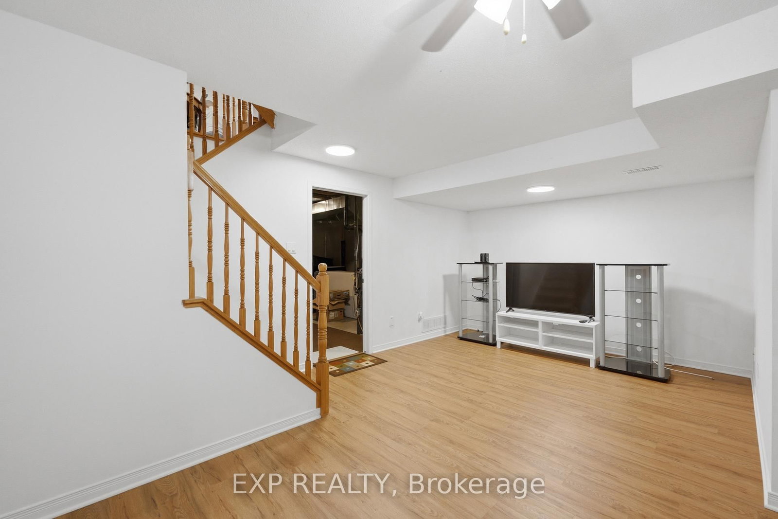 184 Berrigan Drive • Ottawa, ON photo 31