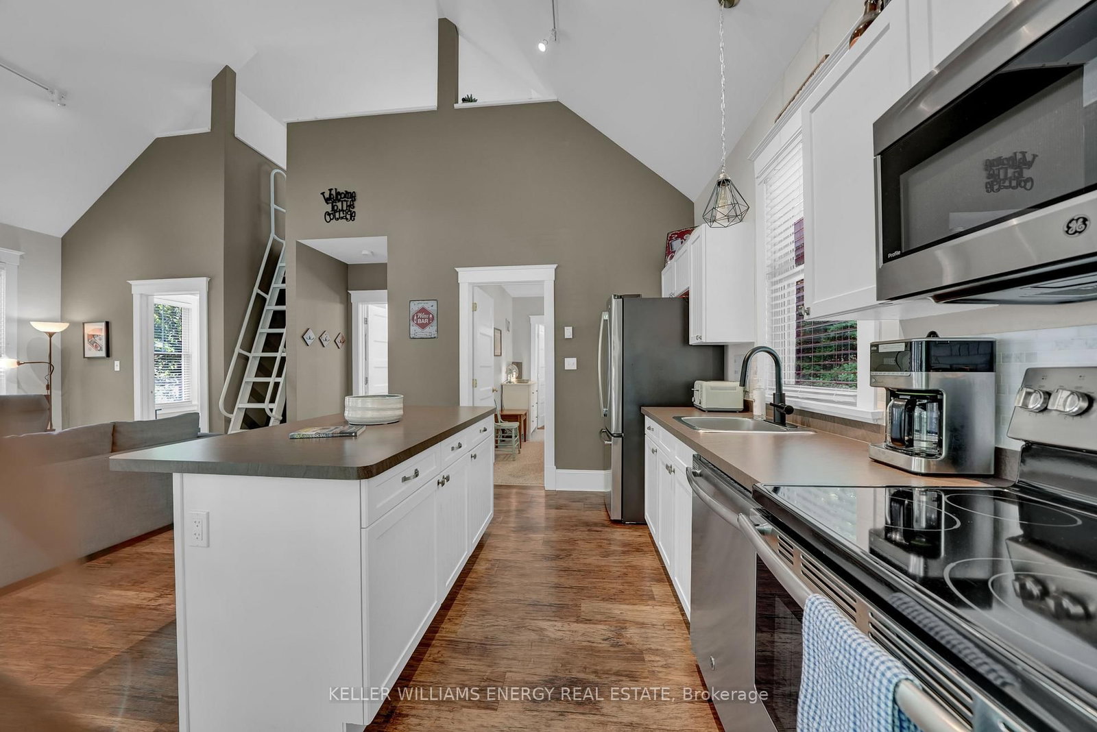 2 Pine Forest Lane • Prince Edward County, ON photo 34