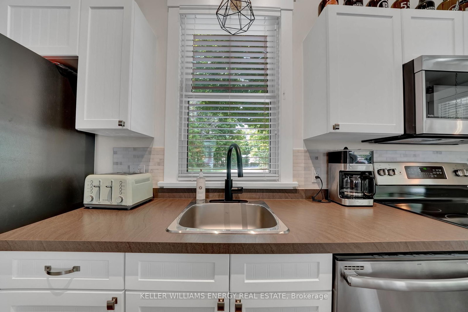 2 Pine Forest Lane • Prince Edward County, ON photo 35