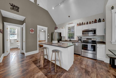 2 Pine Forest Lane • Prince Edward County, ON photo 4