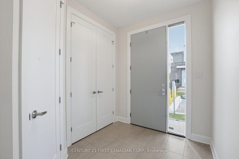 76 - 499 Sophia Crescent