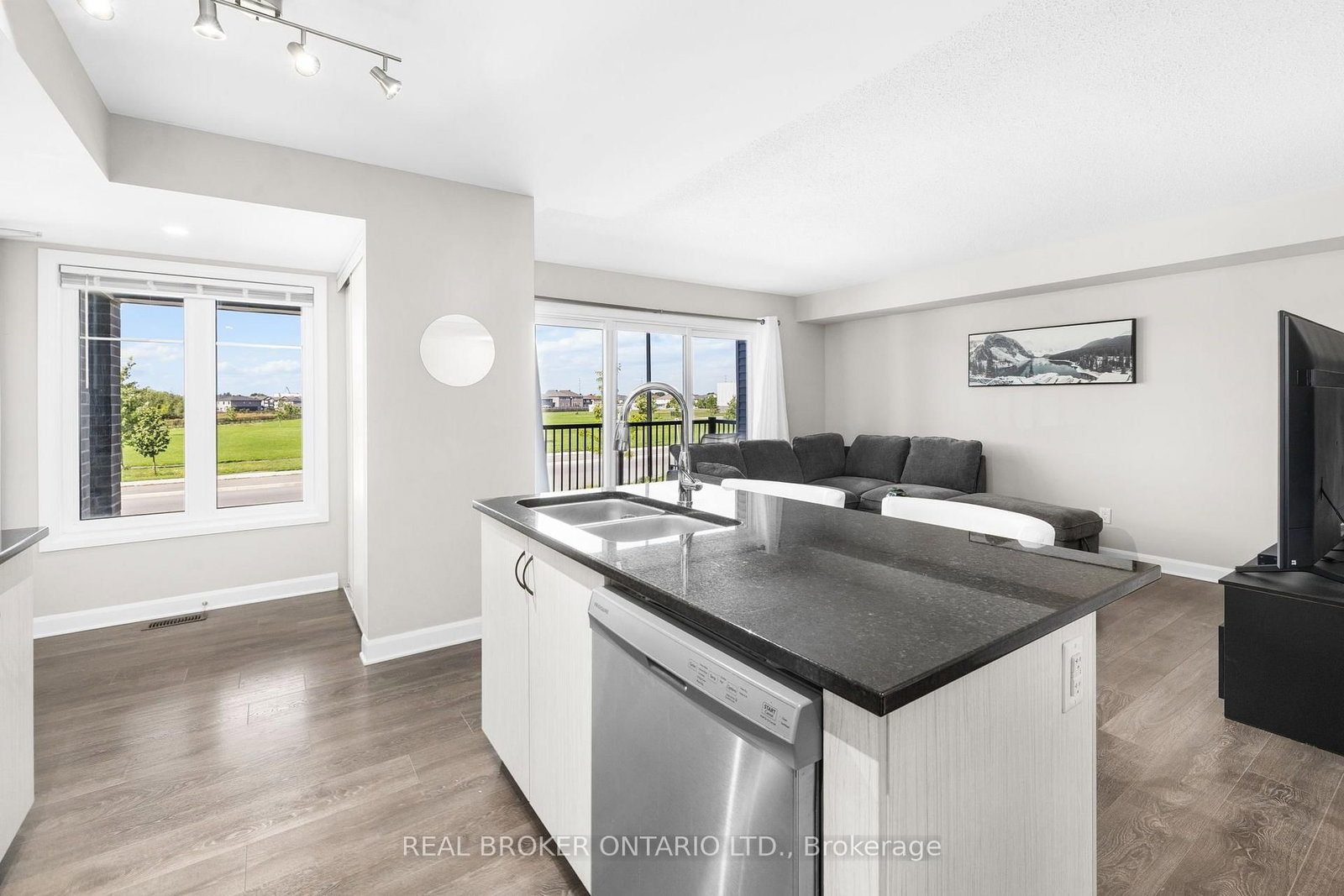 1213 Chapman Mills Drive • #2 • Ottawa, ON photo 20