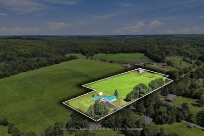 1695 Horseshoe Lake Road • Minden Hills, ON photo 2