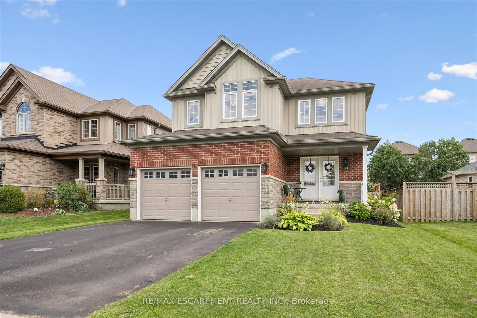 193 Hilltop Drive • North Dumfries, ON photo 2