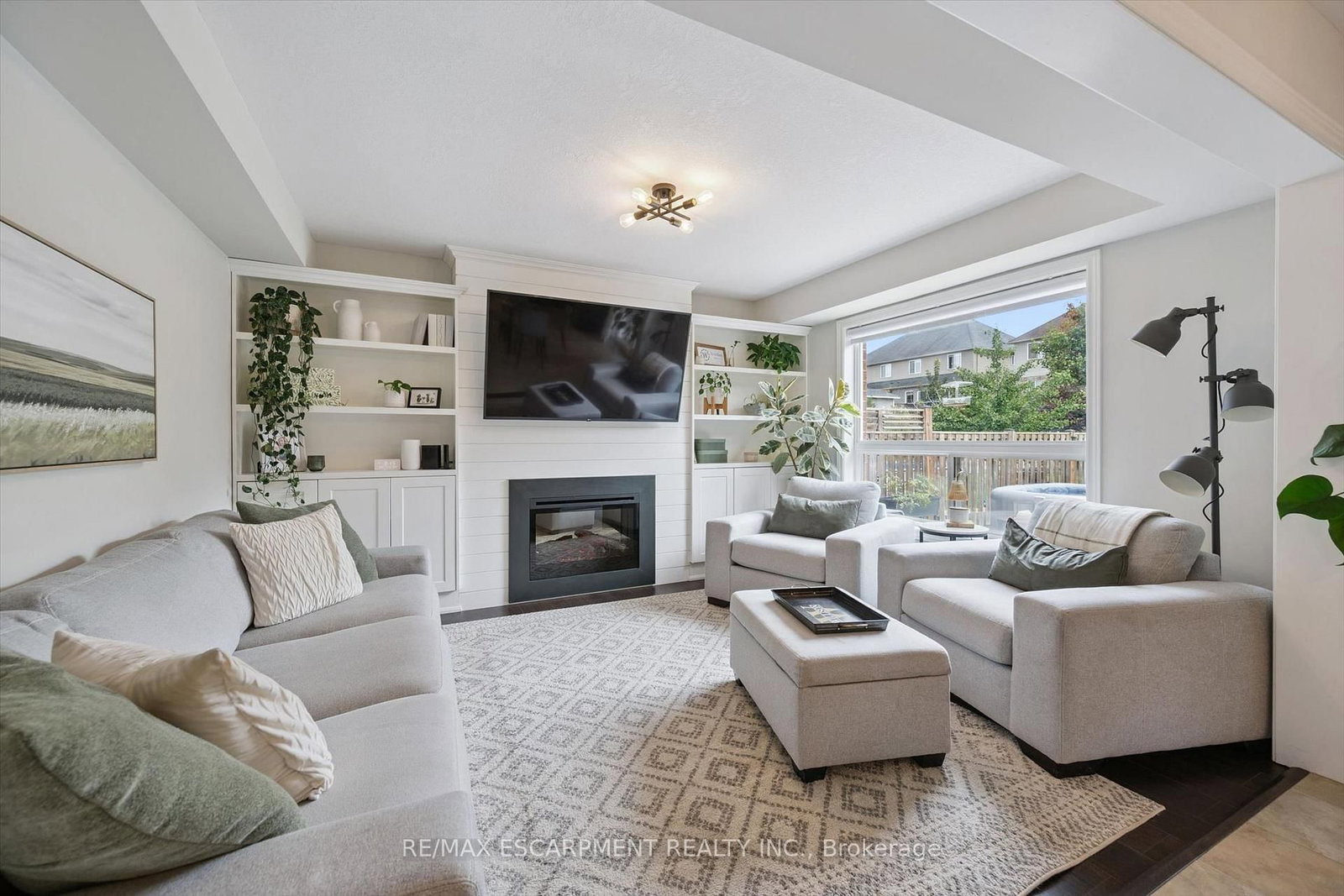 193 Hilltop Drive • North Dumfries, ON photo 8