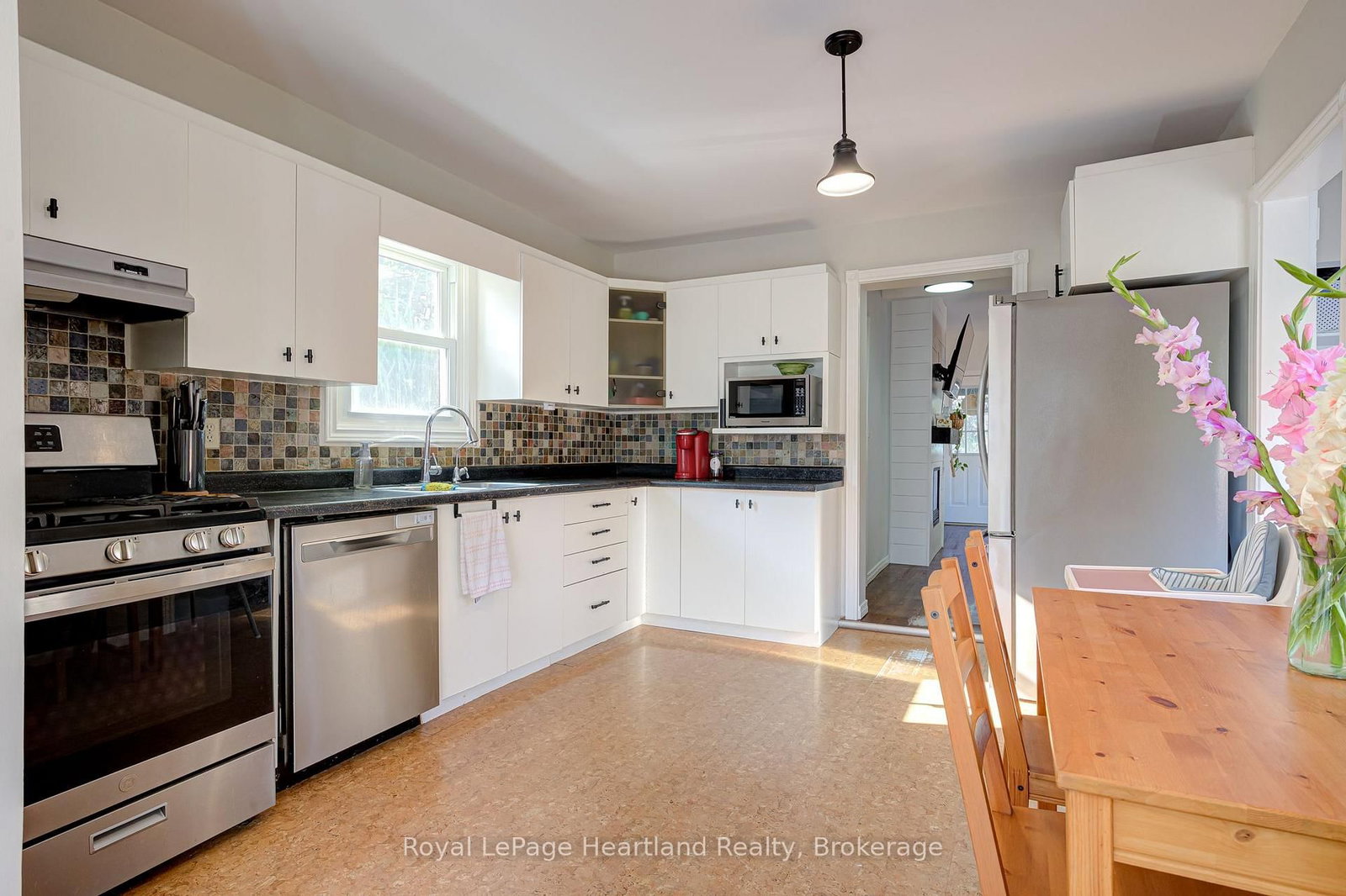 166 Goderich Street W • Huron East, ON photo 12
