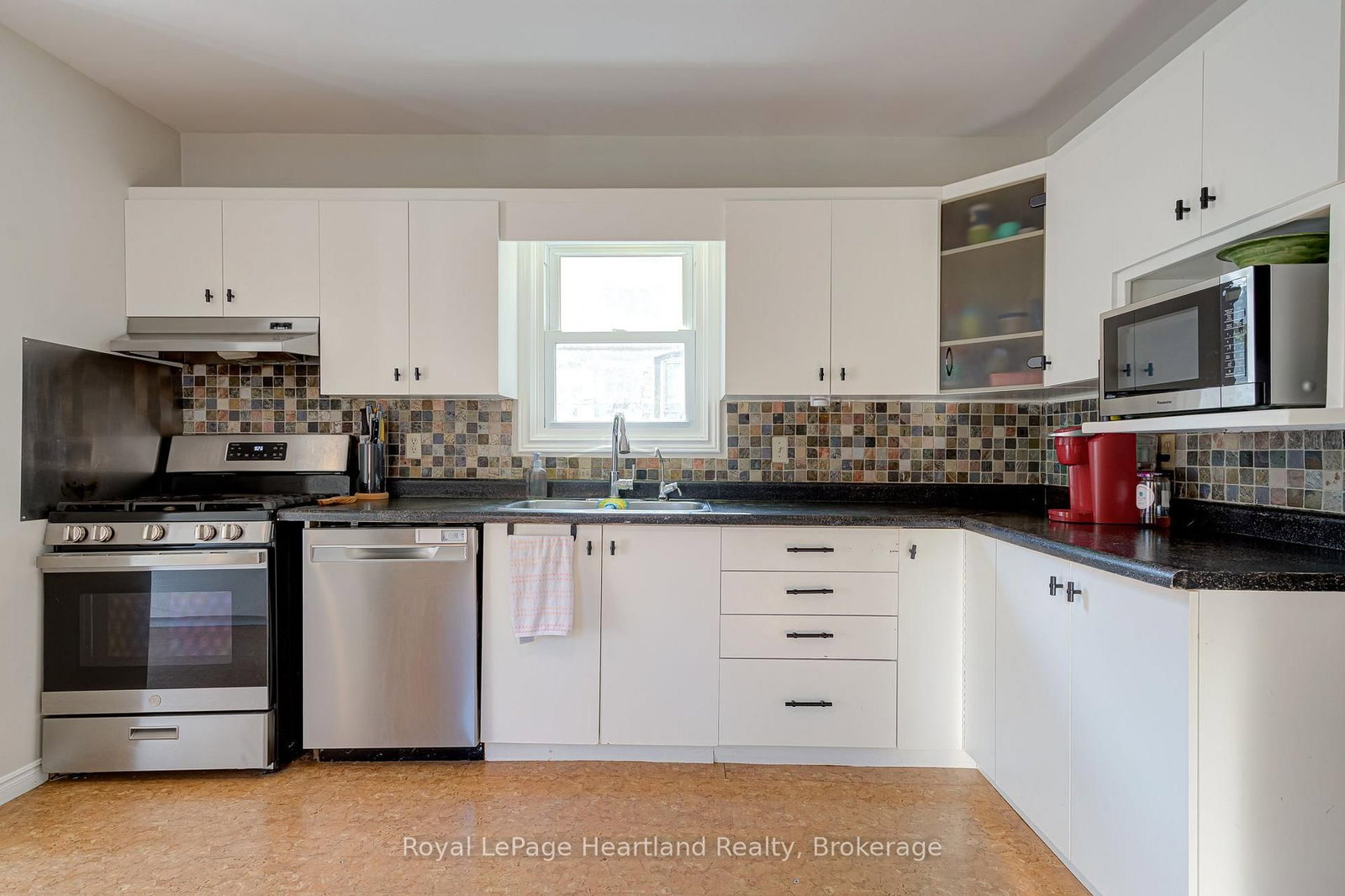 166 Goderich Street W • Huron East, ON photo 13