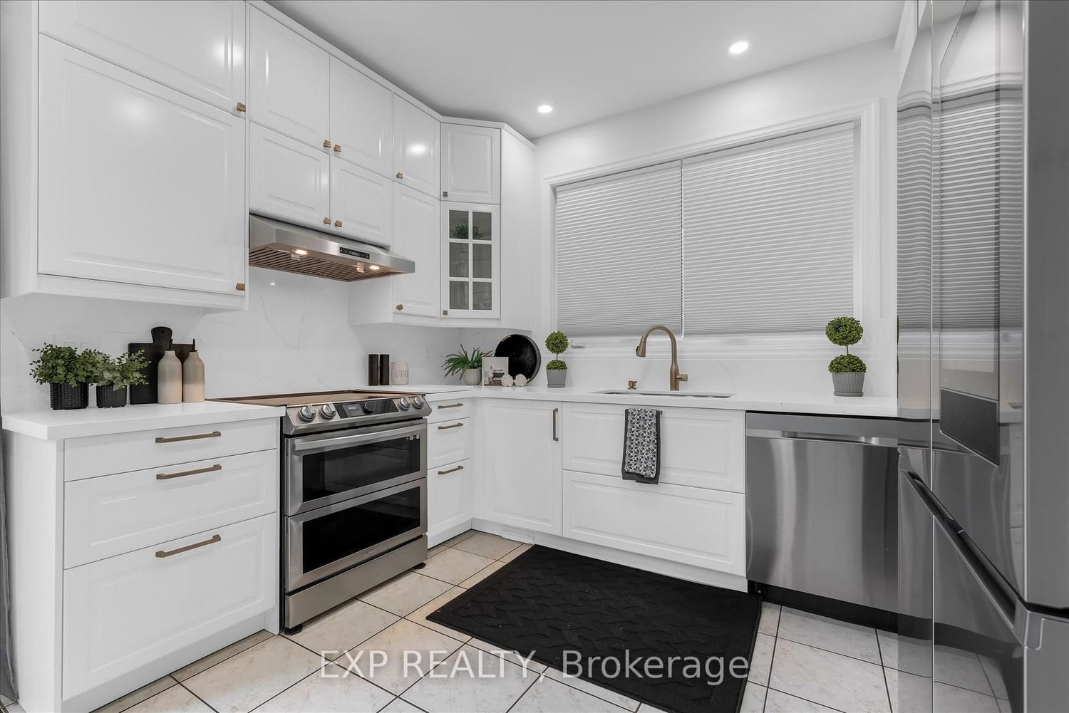 563 Fifty Road • Hamilton, ON photo 10