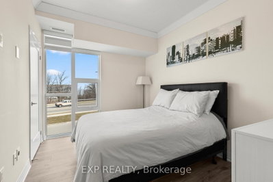 10 Concord Place • #209 • Grimsby, ON photo 9