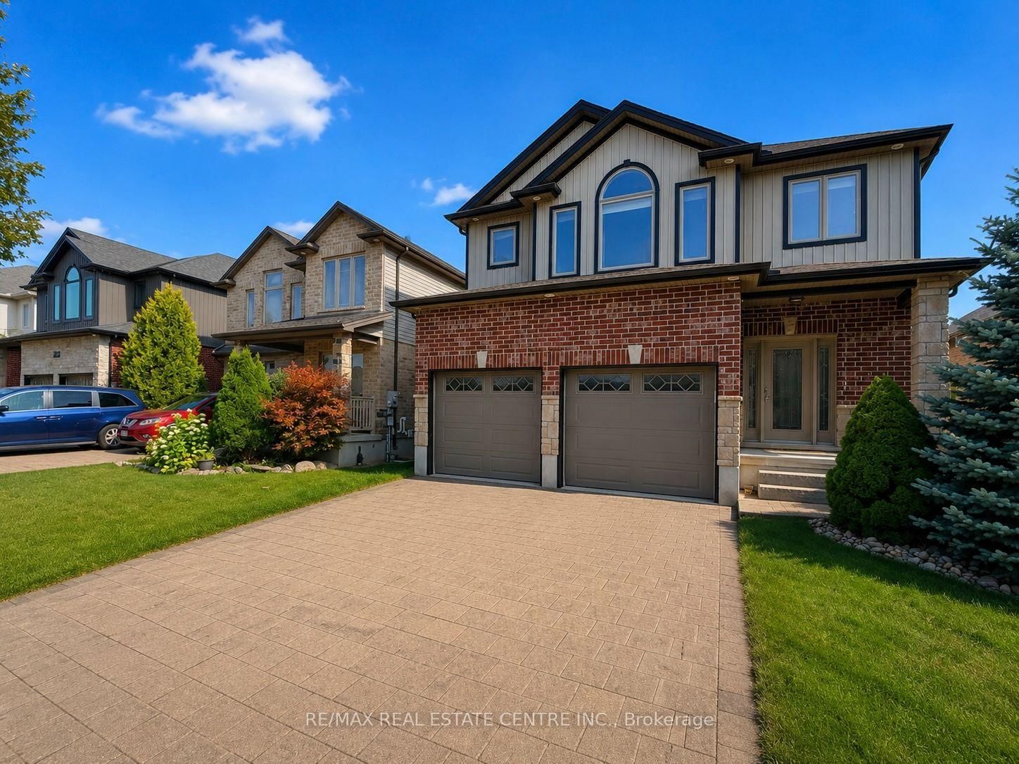 1029 Moy Crescent • London North, ON photo 4