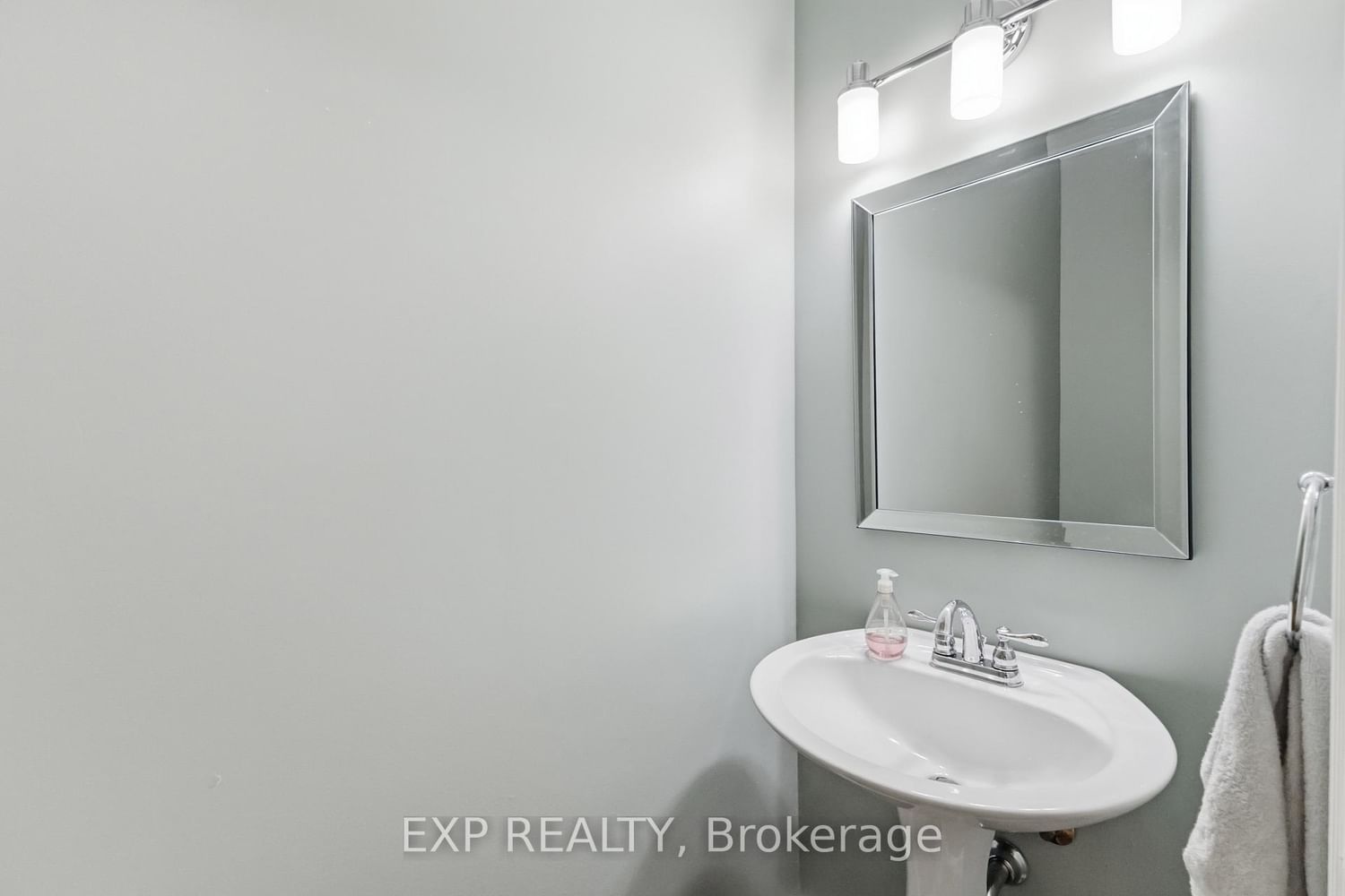 6 Thirlmere Road • London North, ON photo 15