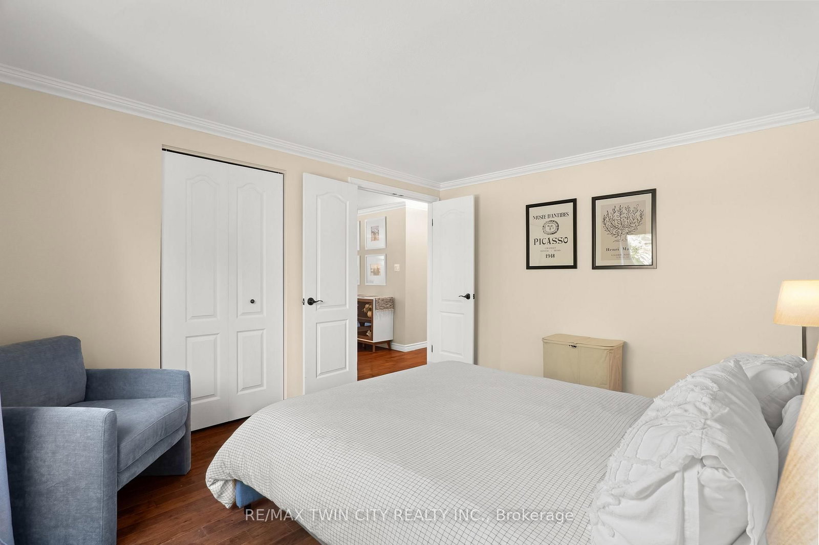21 Golden Meadow Crescent • Kitchener, ON photo 23