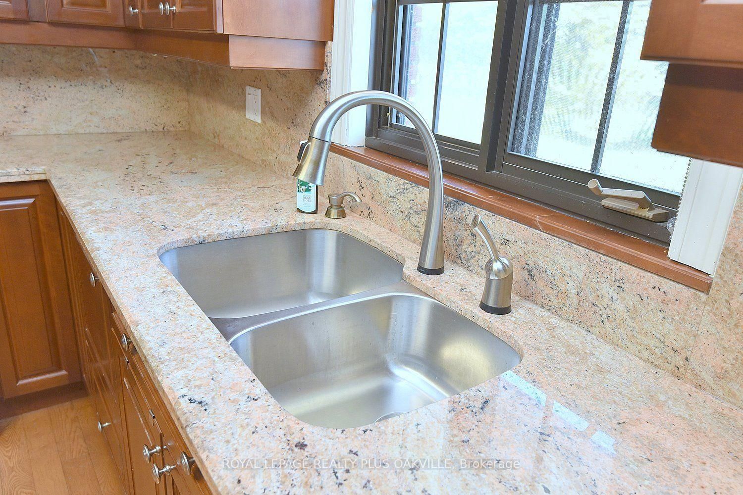 298 Pottruff Road N • Hamilton, ON photo 15