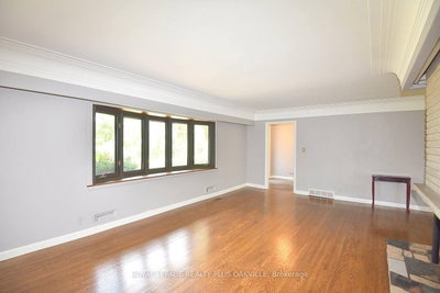 298 Pottruff Road N • Hamilton, ON photo 8