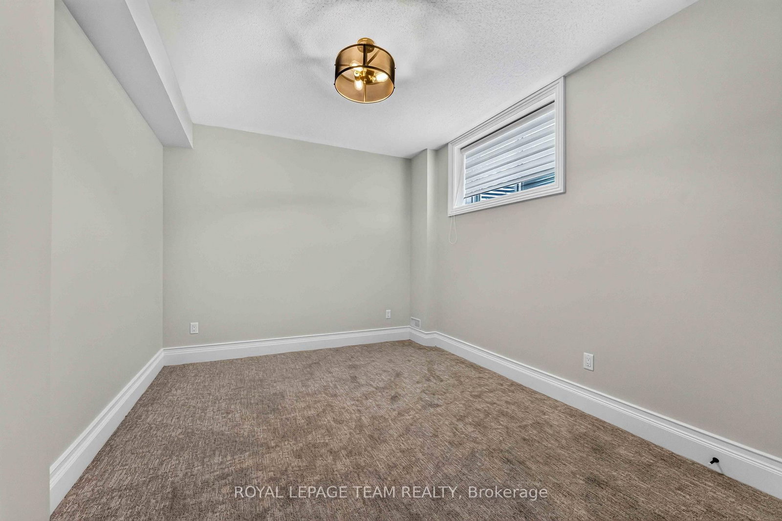 513 Bridgeport Avenue • Ottawa, ON photo 34