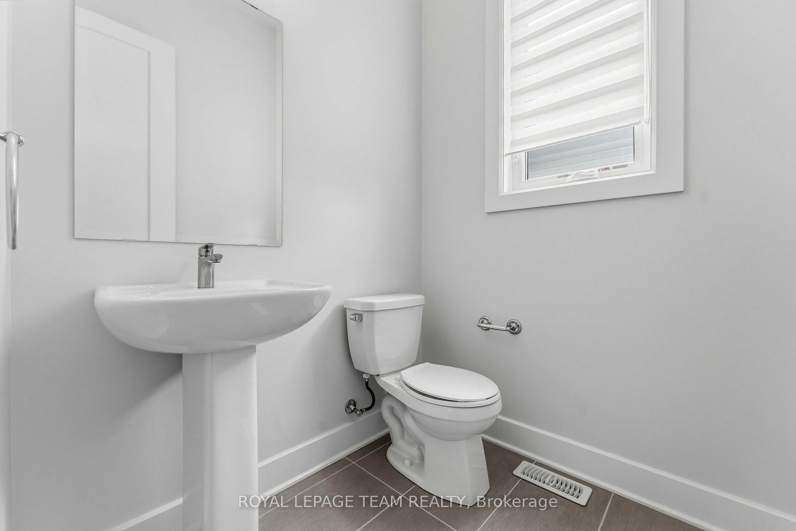 517 Bridgeport Avenue • Ottawa, ON photo 13