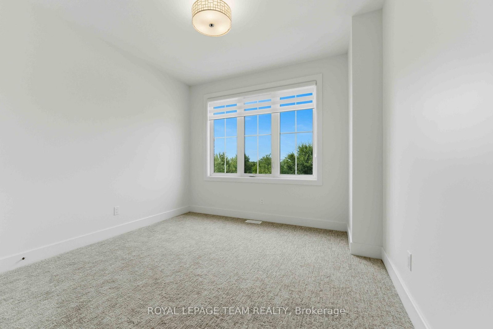 517 Bridgeport Avenue • Ottawa, ON photo 22