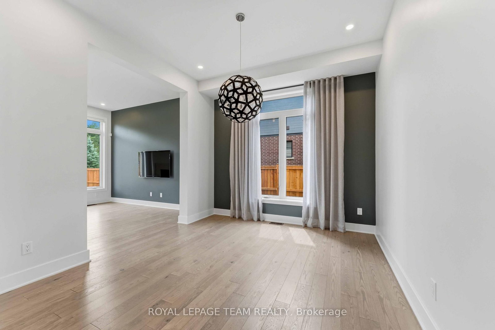 517 Bridgeport Avenue • Ottawa, ON photo 6
