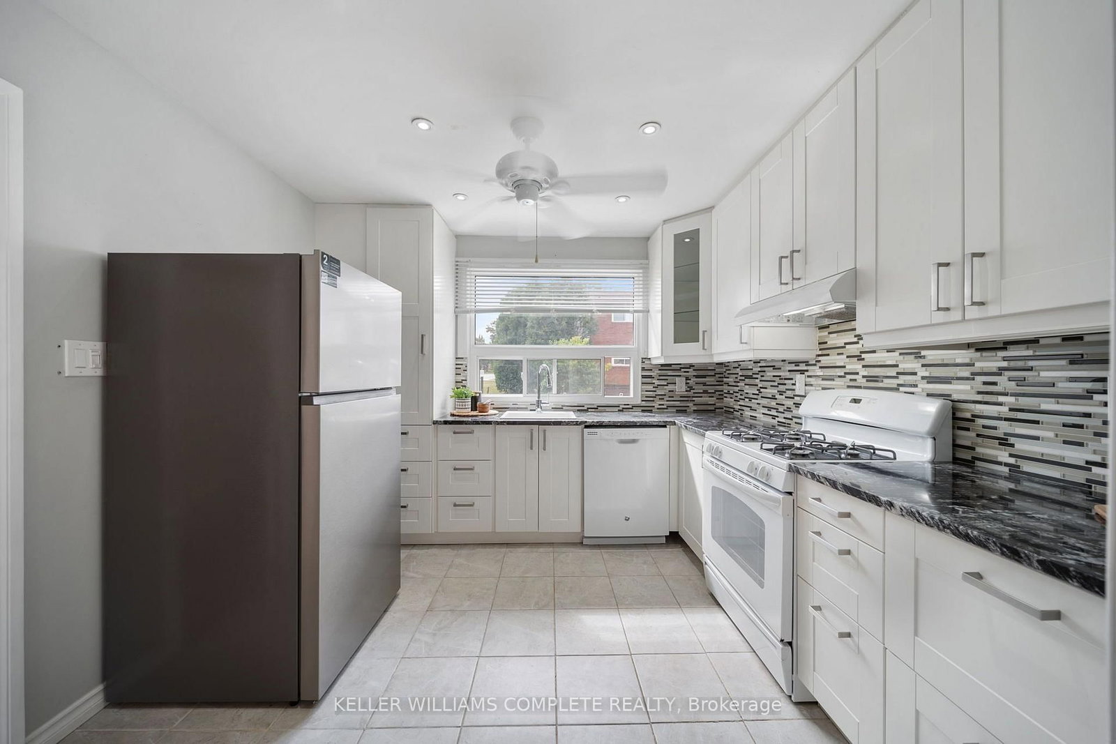 90 Magnolia Drive • #19 • Hamilton, ON photo 5