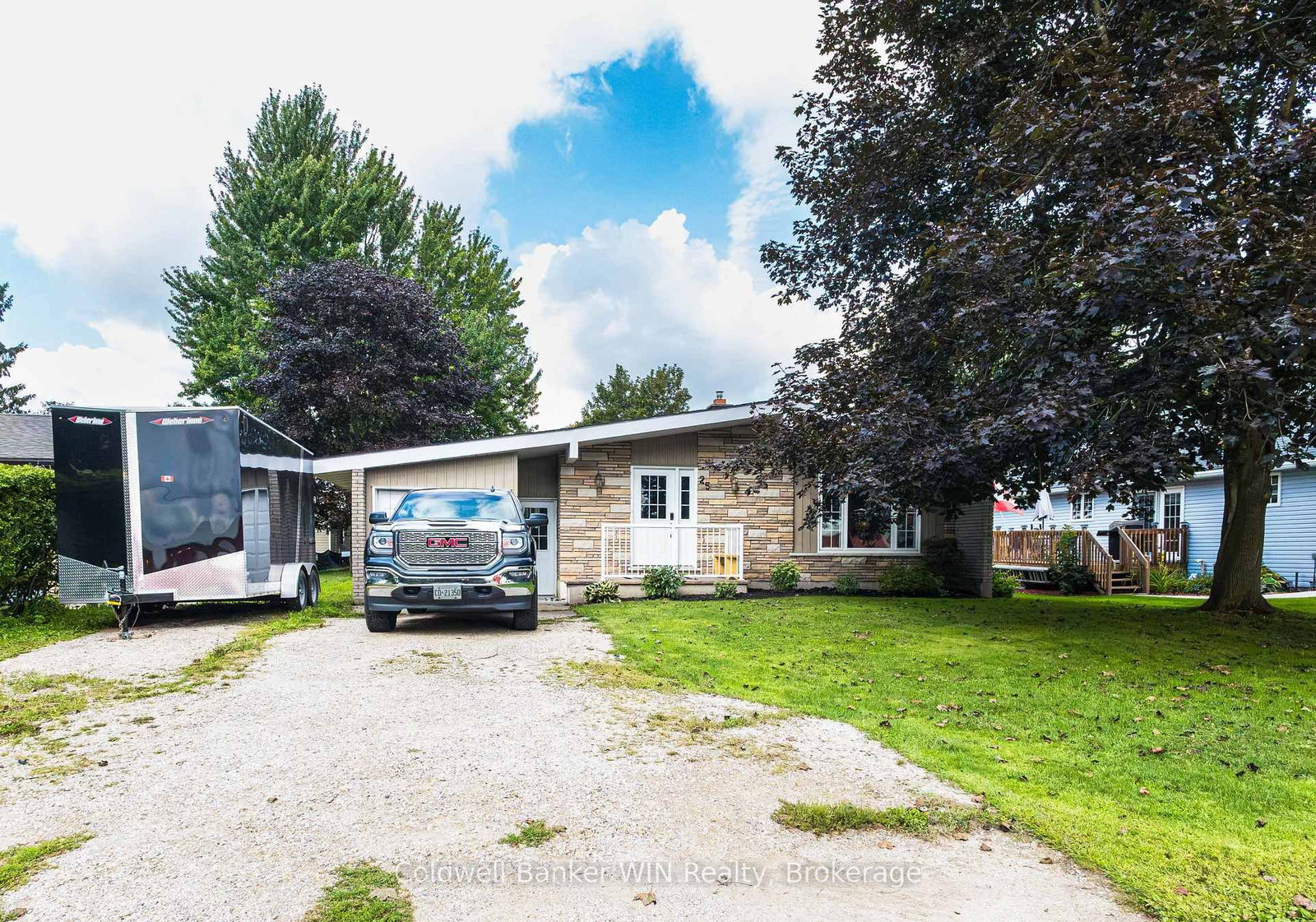 25 Thomas Street • South Bruce, ON photo 1