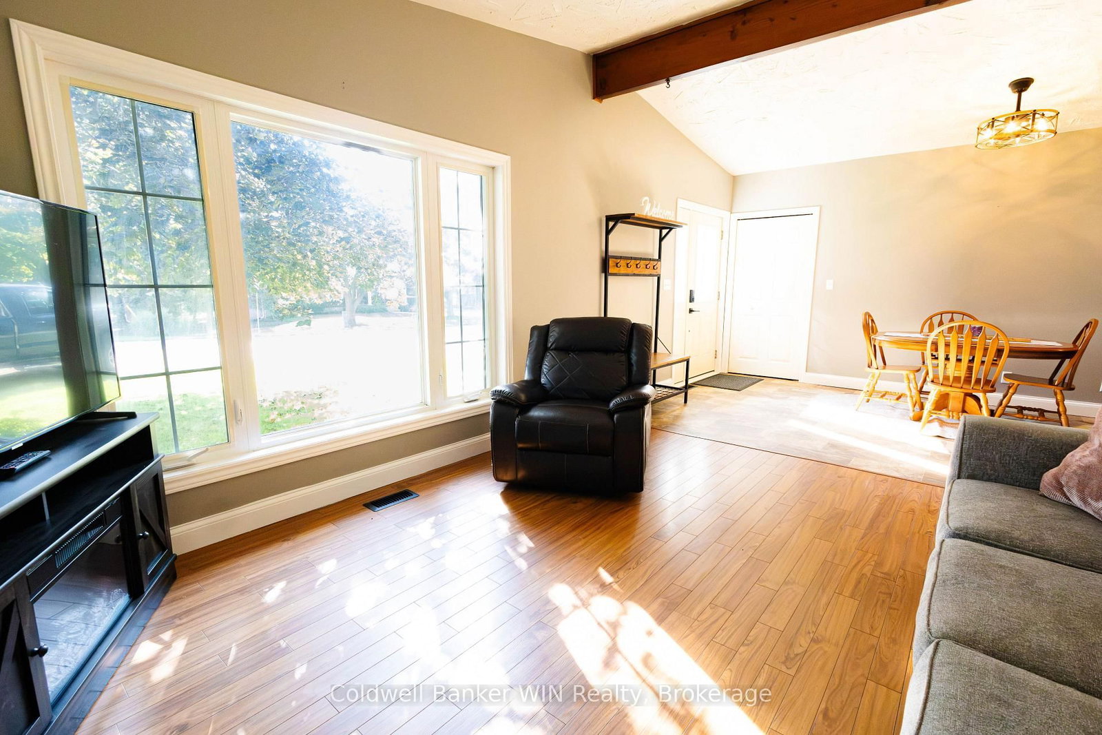 25 Thomas Street • South Bruce, ON photo 5