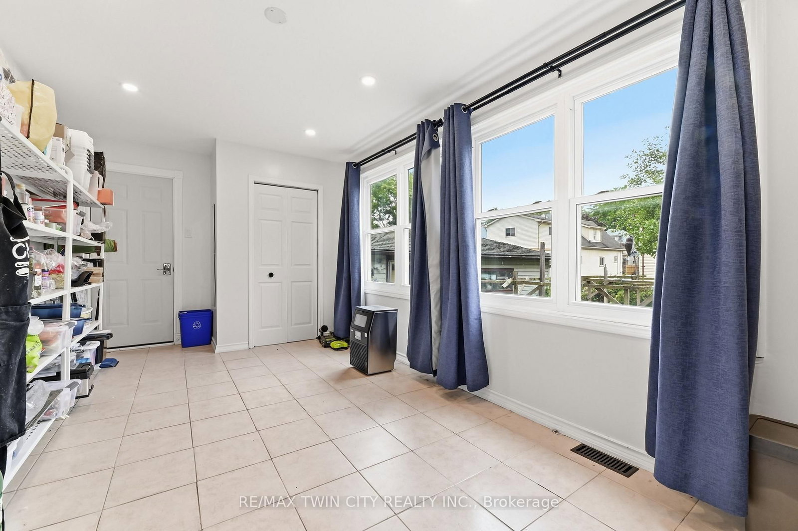 4924 Hunter Street • Niagara Falls, ON photo 10