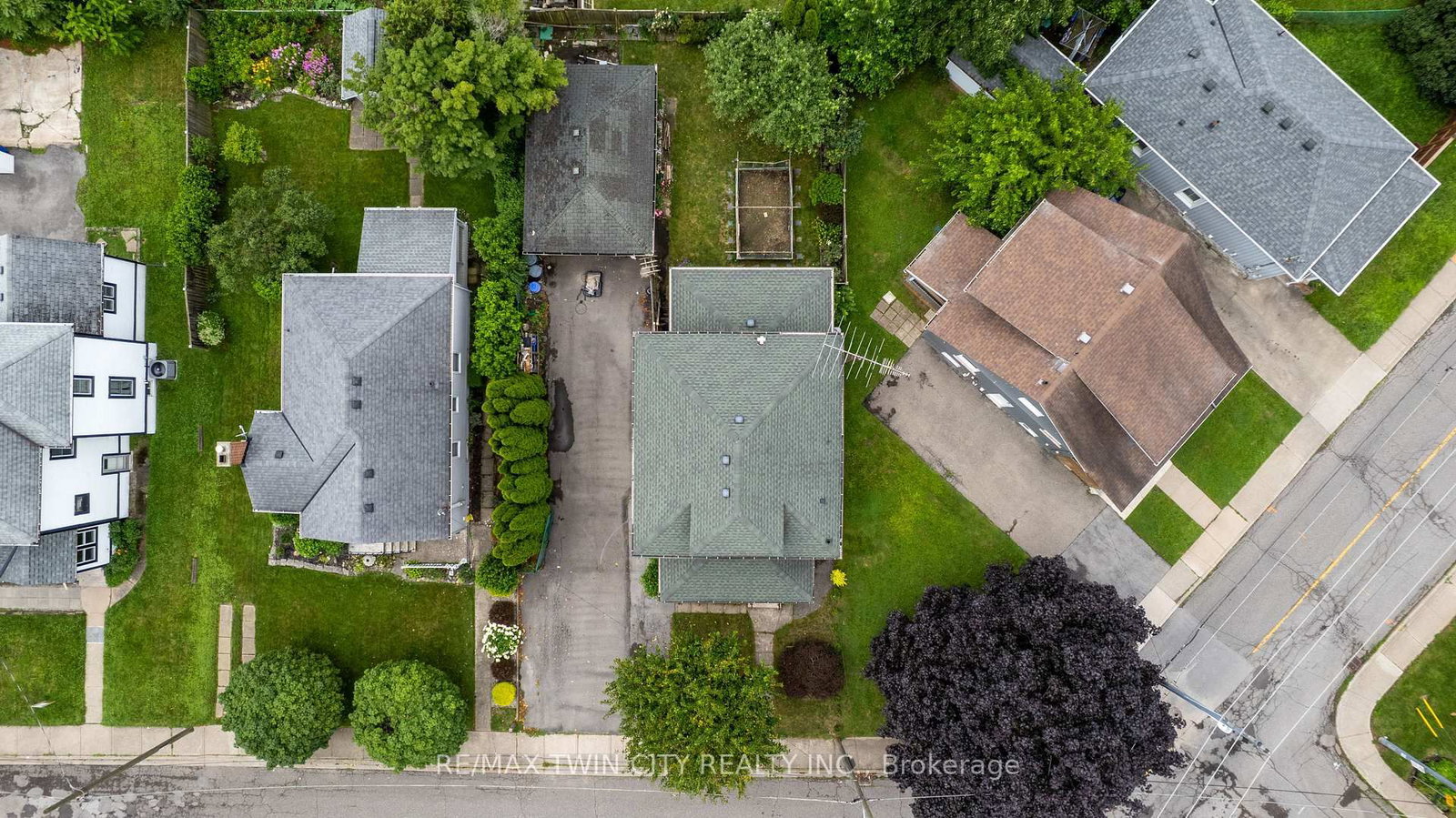 4924 Hunter Street • Niagara Falls, ON photo 25